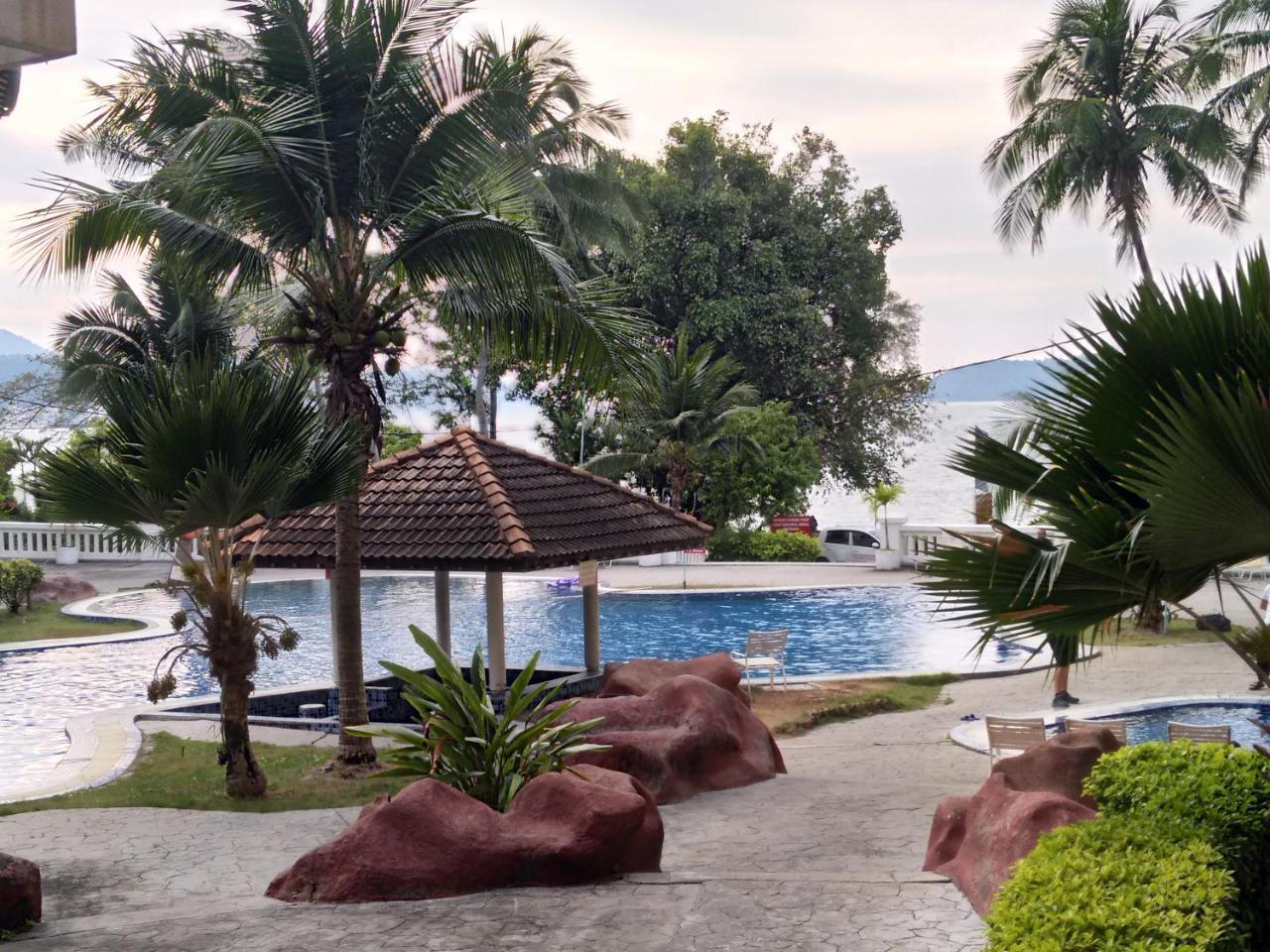 The Orient Star Resort Lumut Exterior photo
