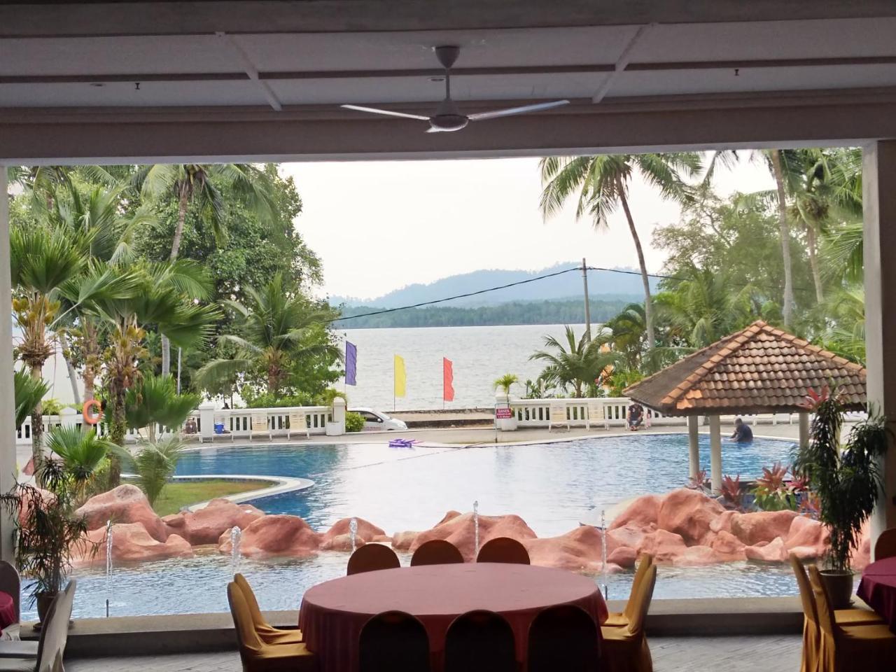The Orient Star Resort Lumut Exterior photo